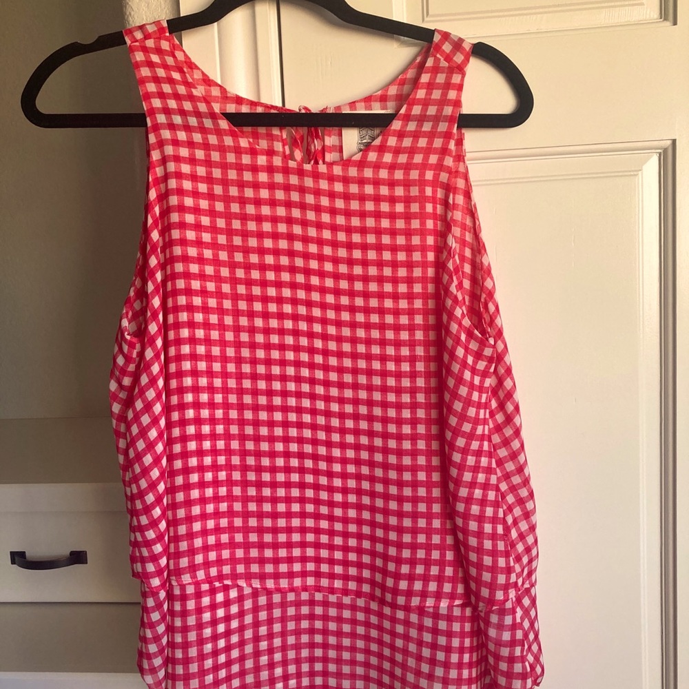 Red & White checkered top